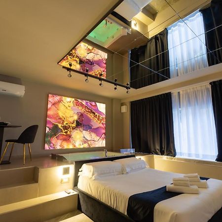 Maximum Exclusive Suite & Spa Палермо Екстериор снимка