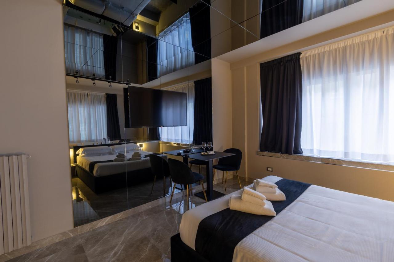 Maximum Exclusive Suite & Spa Палермо Екстериор снимка