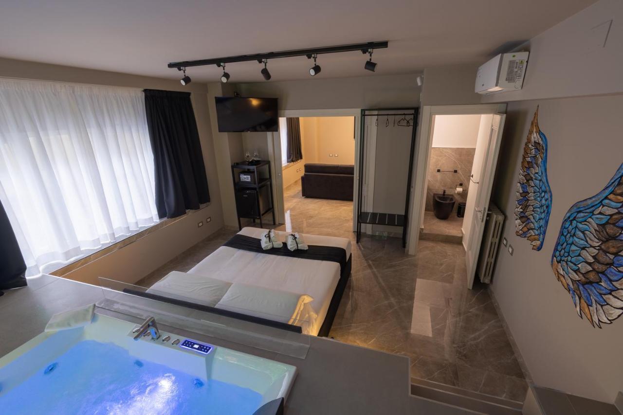 Maximum Exclusive Suite & Spa Палермо Екстериор снимка